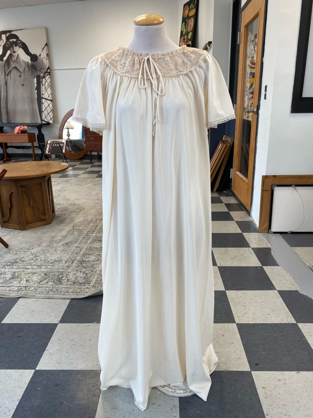 Dreamy Cream Vintage Dress